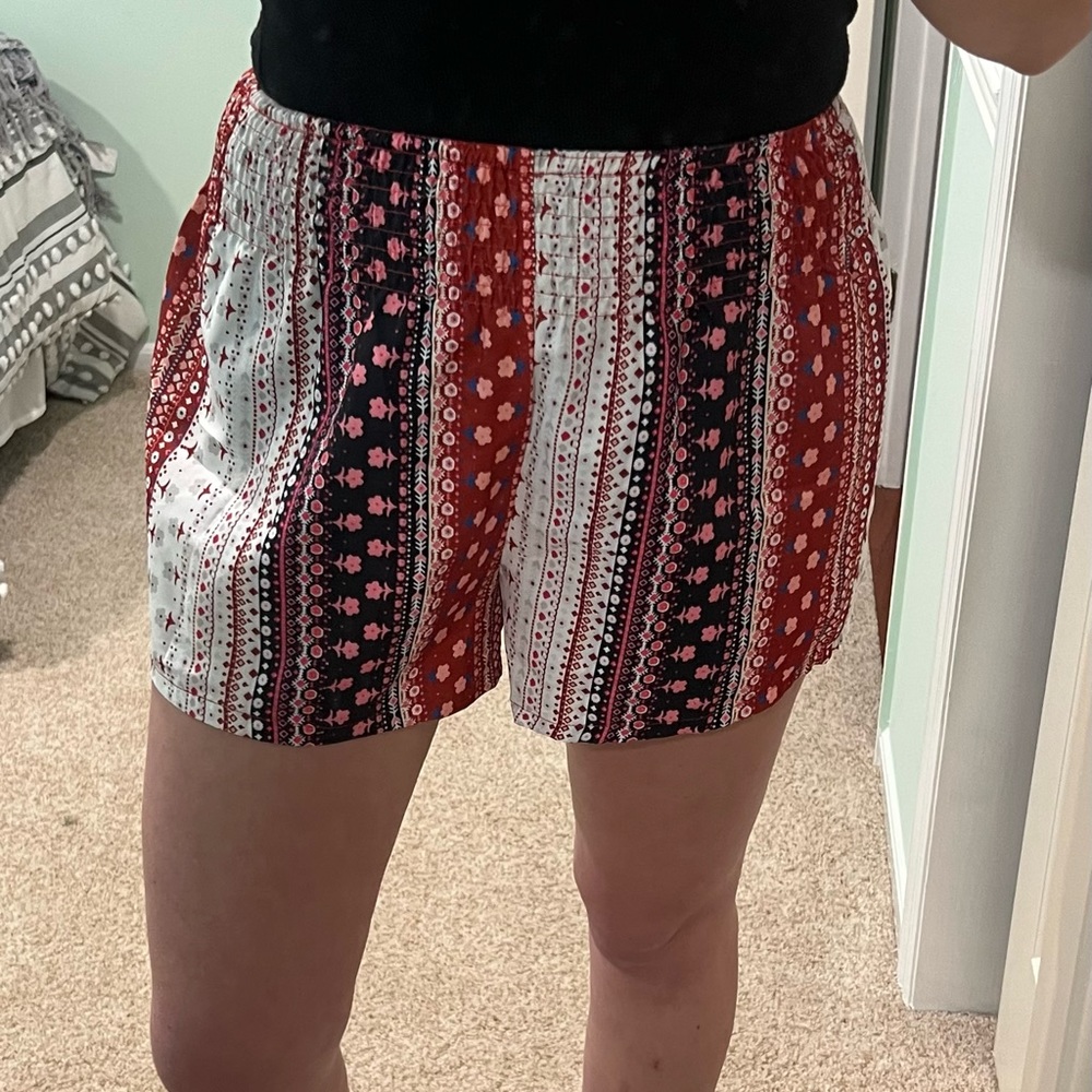 Patterned Print Shorts